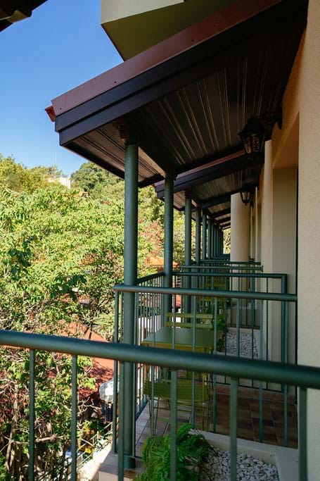 Double-Twin-Balcony